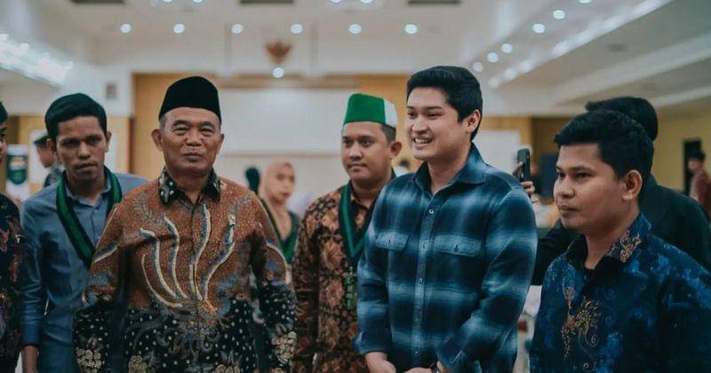 Instagram.com/rizkinatakusumah